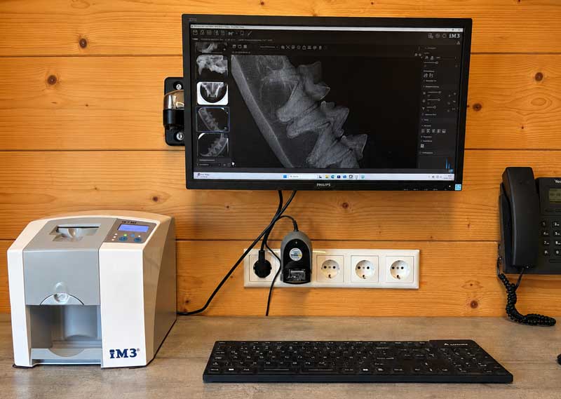 X-ray equipment for dogs and cats at a veterinary practice in Aachen-Brand
